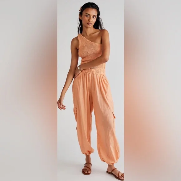 Jens pirate booty peach jumpsuit size S - Picture 1 of 8